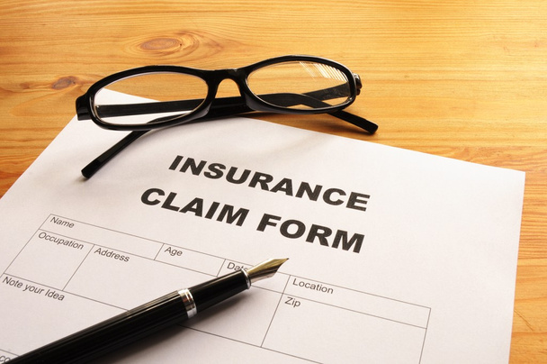Insurance claim form - Φωτογραφία, εικόνα