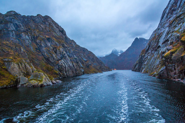 Trollfjord no Raftsund, norte-norueguês - Foto, Imagem