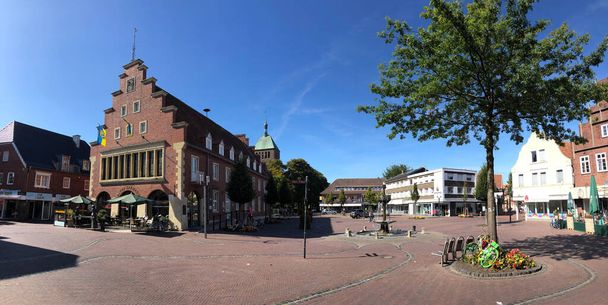 Panorama ze starego rynku w Vreden, Niemcy - Zdjęcie, obraz