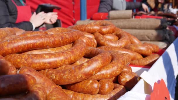 Street sale of homemade sausages - Footage, Video