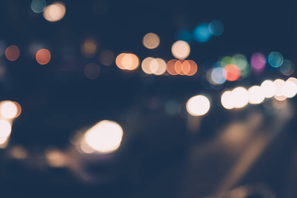 Abstrato desfocado cidade rua cena à noite
 - Foto, Imagem