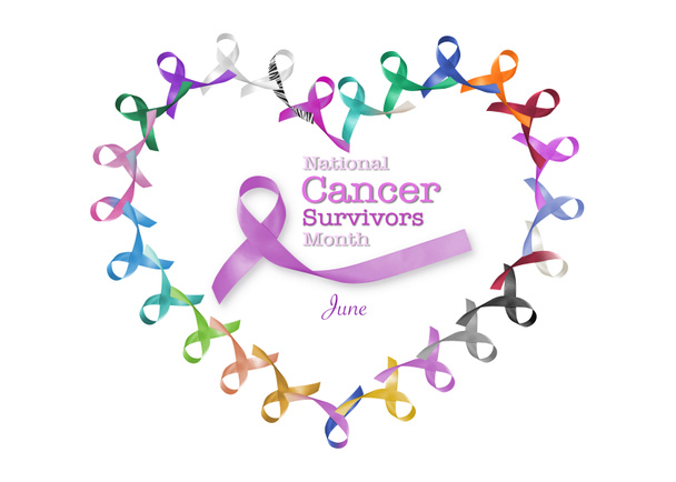 Mes nacional de sobrevivientes de cáncer, junio, con ciclo de forma de corazón de cintas multicolores y lavanda púrpura que aumentan la conciencia de todo tipo de tumores  - Foto, Imagen