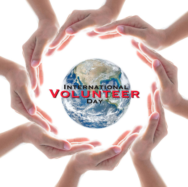 Международный день волонтеров для концепции социально-экономического развития. Элементы этого изображения предоставлены НАСА - Фото, изображение