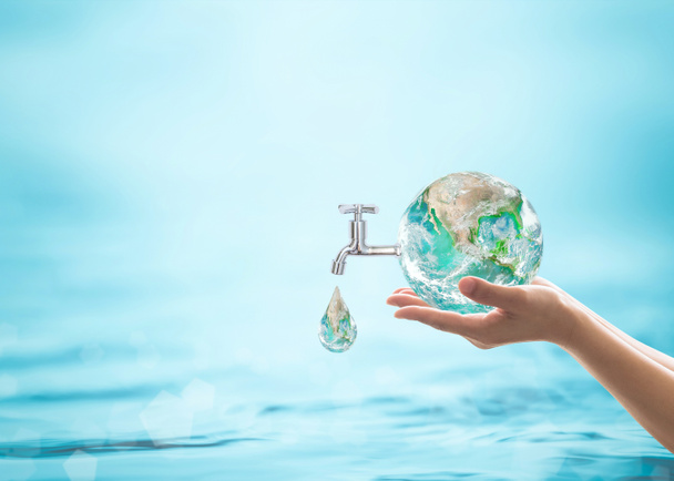 Weltwassertag, Kampagne zur Rettung der Wasserqualität und Umweltschutzkonzept. Element dieses von der NASA bereitgestellten Bildes - Foto, Bild