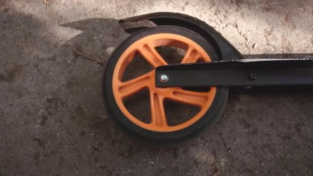 spinning wheel of an electric scooter, vibration testing diagnostics. - Footage, Video