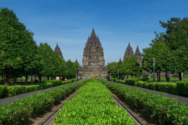 Świątynia Prambanan, Yogyakarta, Indonezja - Zdjęcie, obraz