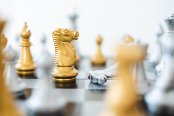 Шахова гра, золотий і срібний виклик матч, планування і концепція стратегії
 - Фото, зображення