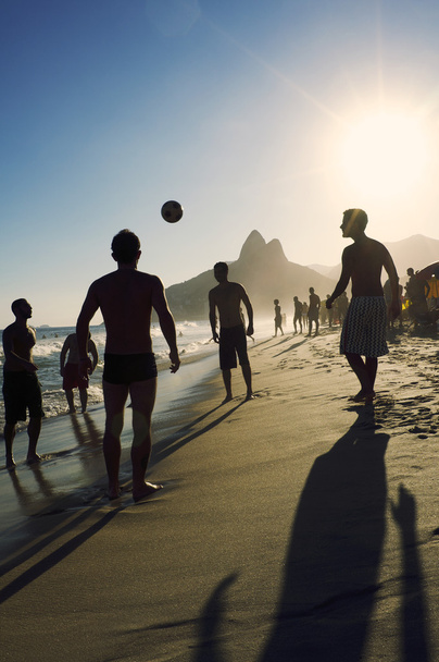 Carioca Brasilialaiset pelaa Altinho Futebol Beach Jalkapallo
 - Valokuva, kuva