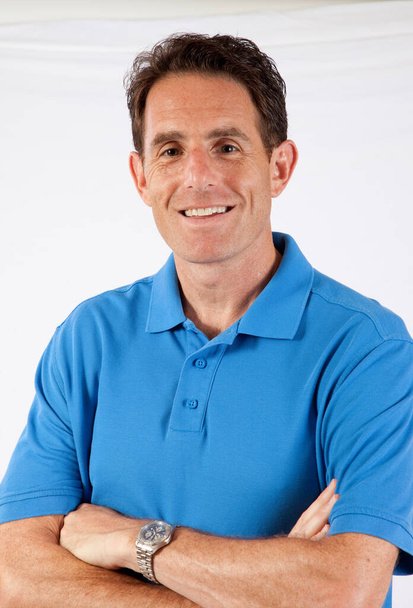 Homme heureux dans une chemise bleue
 - Photo, image