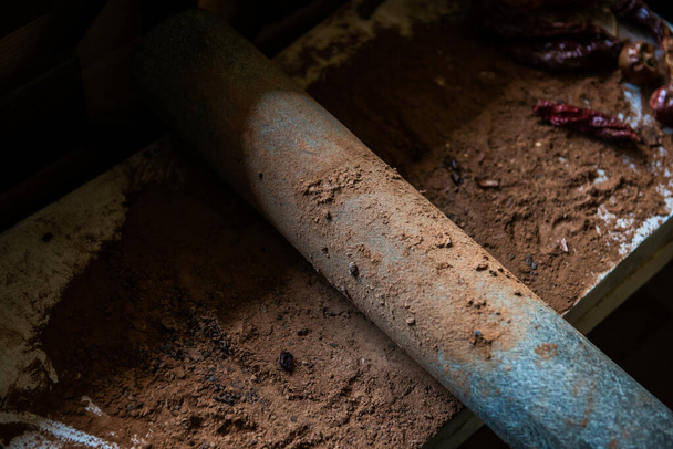 Шлифовка какао-бобов с перцем чили
 - Фото, изображение