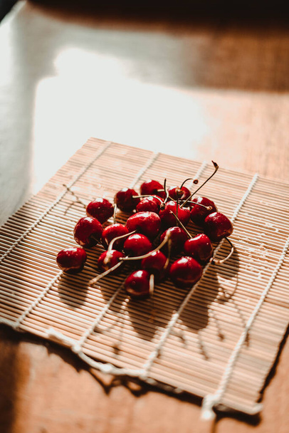 Delicious cherry on a hot sunny day - Foto, Imagem