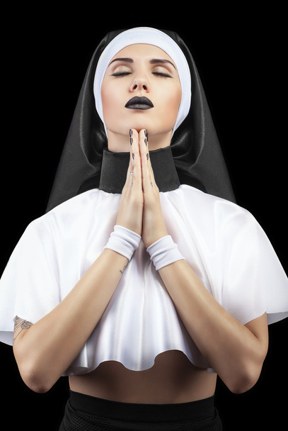 Cute nun - Фото, зображення