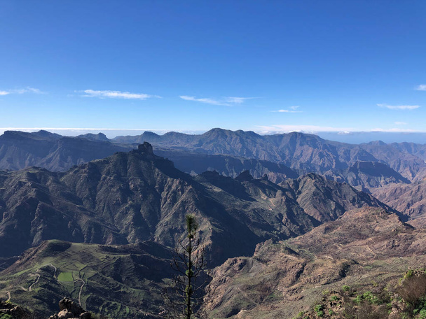 Mountain landscape scenery on Gran Canaria - Foto, afbeelding