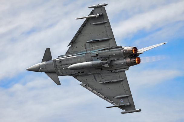 Eurofighter typhoon letecké zobrazovat v biggin hill airshow - Fotografie, Obrázek