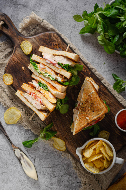 Simple but great sandwich, well known, fresh ingredience - Foto, Bild