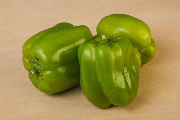 Verde doce sino pimenta legumes heap  - Foto, Imagem