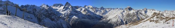 Panorama de montanhas de inverno - Foto, Imagem
