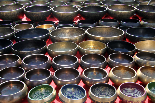 Bronze bowls - Zdjęcie, obraz