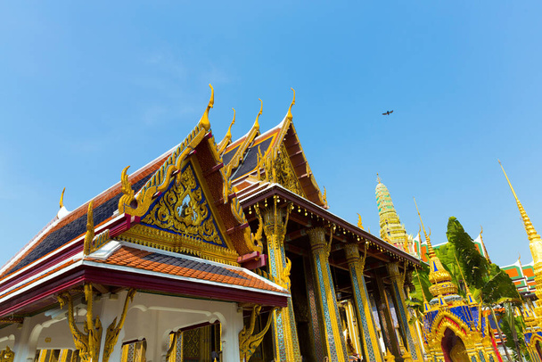 Wat Phra Kaew, Temple du Bouddha Émeraude, Bangkok, Thaïlande - Photo, image