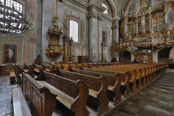 interior de la catedral de San Jorge en la ciudad vatica - Foto, Imagen