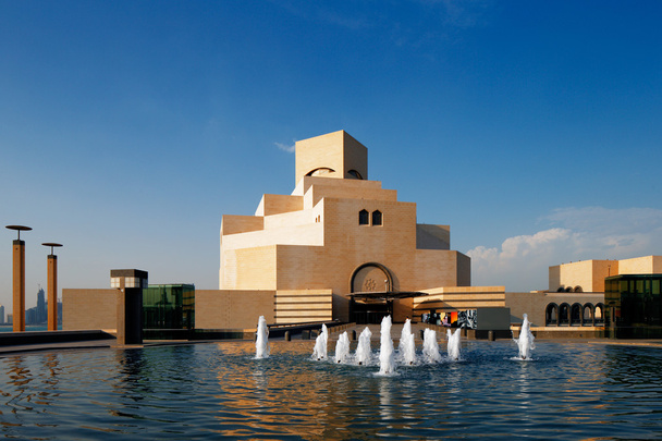 Доха, Катар: музей ісламського мистецтва - Фото, зображення