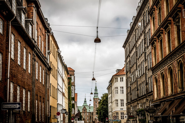 Koppenhága, Dánia - 2019. július 29. Koppenhága, Dánia, Skandinávia. Gyönyörű nyári nap. - Fotó, kép