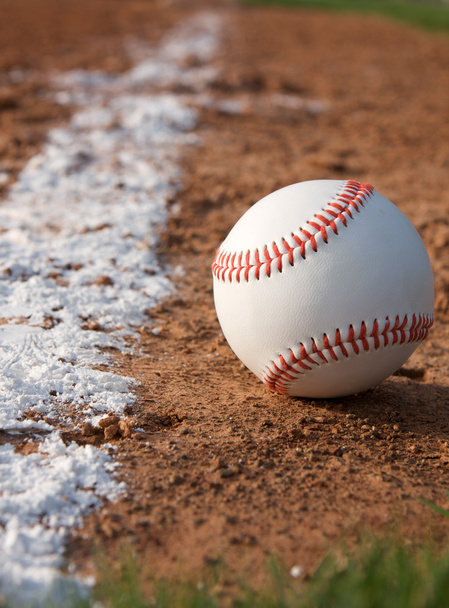 Beisebol no campo externo
 - Foto, Imagem