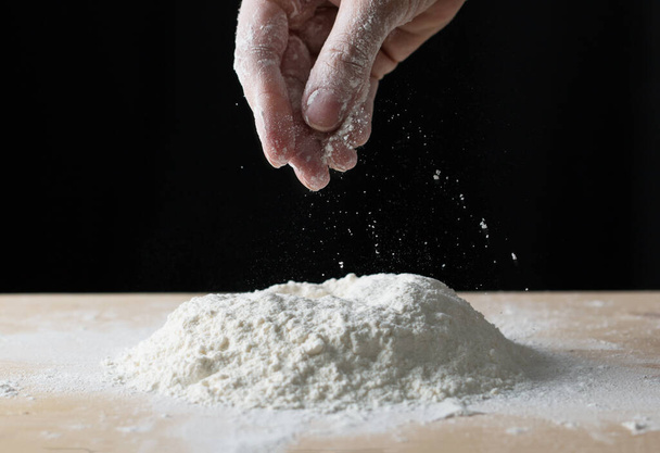 Kneading test with hands - Foto, afbeelding