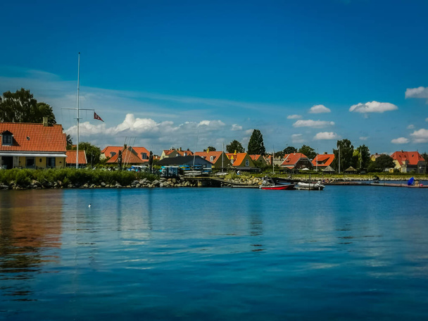 Gyönyörű tengeri falu Dániában - Fotó, kép
