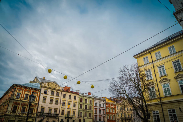 Upea talvi Lviv arkkitehtuuri ja kadut - Valokuva, kuva