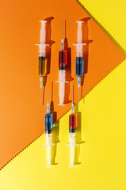 Covid-19- Vaccine vial dose against coronavirus needle syringe, medical concept vaccination hypodermic injection treatment disease care hospital prevention, immunization - Foto, Bild