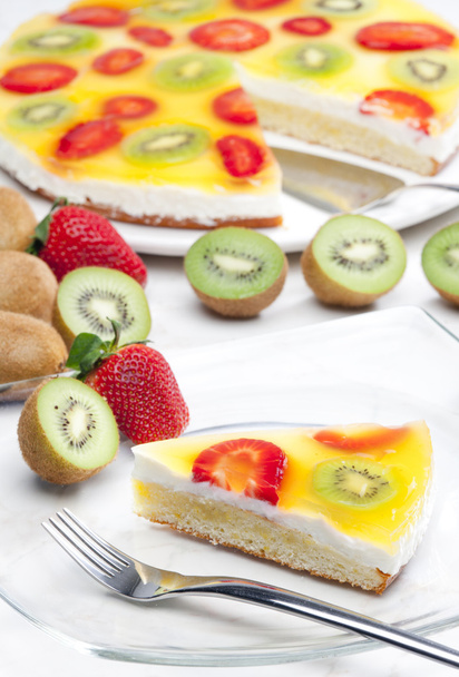 Gâteau aux fruits
 - Photo, image