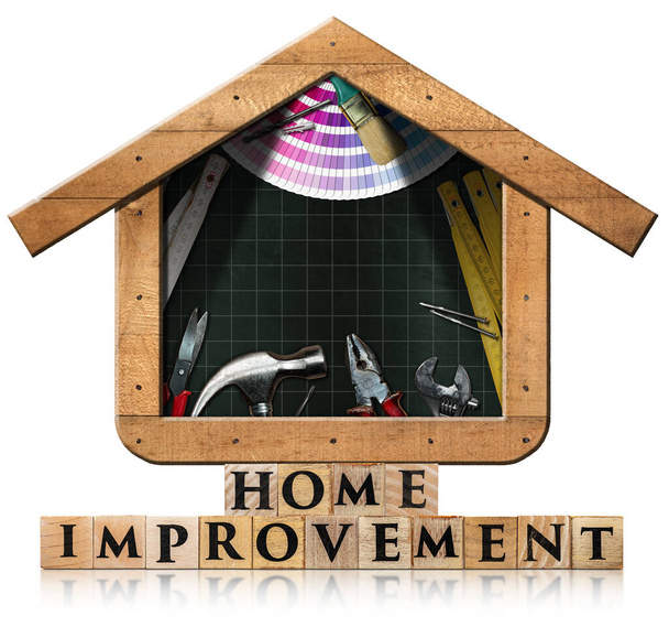 Text Home Vylepšení, z dřevěných bloků a tabule ve tvaru domu s dřevěným rámem, domácí pracovní nářadí a kopírovací prostor. Izolováno na bílém pozadí - Fotografie, Obrázek
