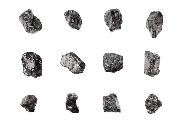 Pedras de carvão preto definidas em fundo branco isolado de perto, coleção de peças de carvão natural, textura de rocha antracite, nuggets de mina de carvão bruto, grupo de brasas, amostras de grafite, combustível fóssil mineral
 - Foto, Imagem