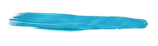 Turkoois blauwe penseelstreek schilferend over geïsoleerde achtergrond, canvas aquareltextuur - Foto, afbeelding