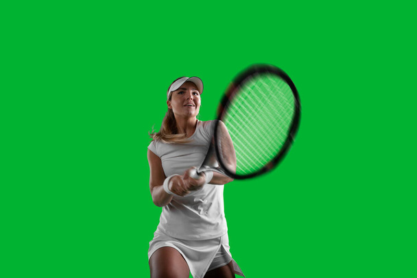 Tenis oynayan genç kız - Fotoğraf, Görsel