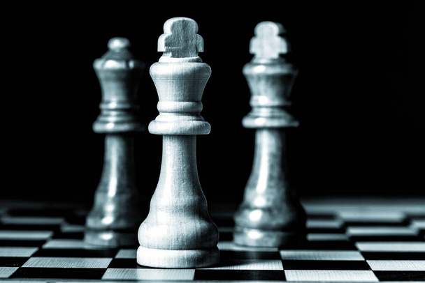 Strategy chess battle Intelligence challenge game on chessboard - Zdjęcie, obraz