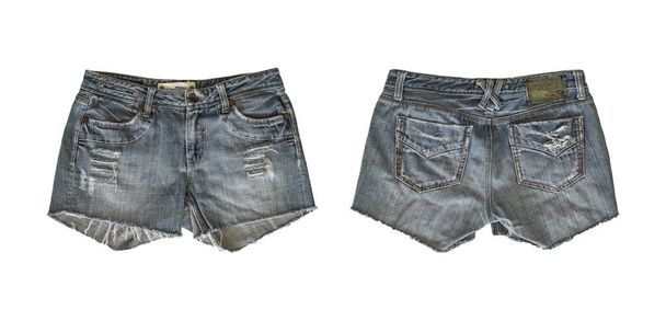 Pantalones cortos de mezclilla para hembras aisladas sobre fondo blanco, con camino de recorte. vista frontal y trasera - Foto, imagen