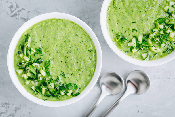 Cucumber Gazpacho. Green fresh cold summer soup. Top view - Foto, Imagen