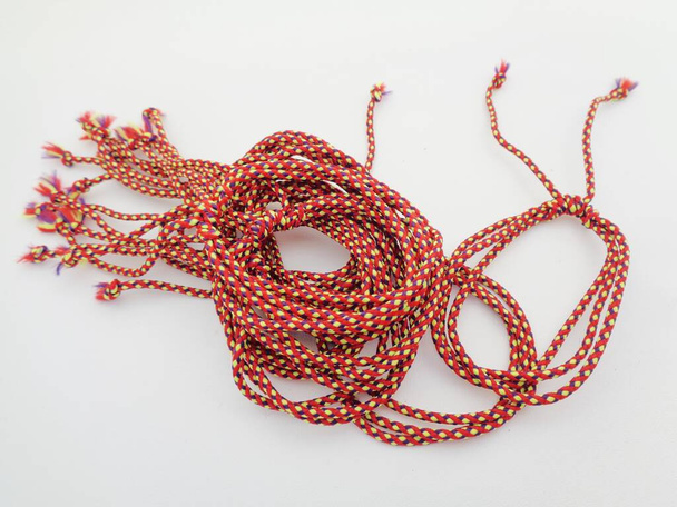 Bracelet en corde Prusik avec fond blanc - Photo, image