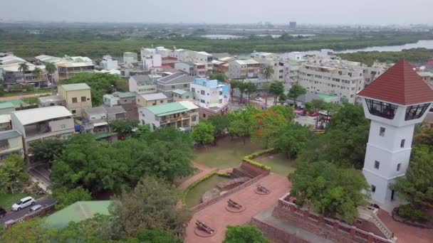 Widok z lotu ptaka na Fort Zeelandia, Tainan, Tajwan - Materiał filmowy, wideo