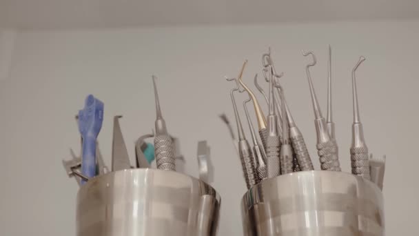 Εξοπλισμός οδοντιατρικών εργαλείων - Πλάνα, βίντεο