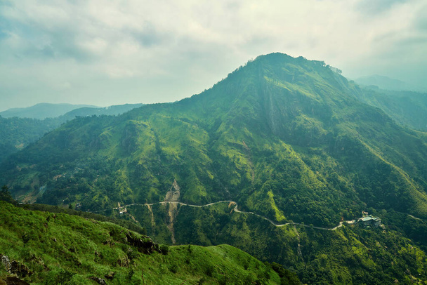Little Adams Peak, Sri Lanka, Berglandschaft, Reiseziel. - Foto, Bild
