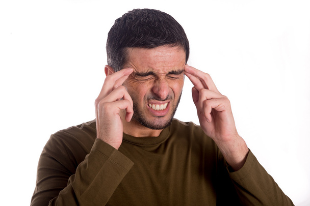 человек, обеспокоенный головной болью
 - Фото, изображение