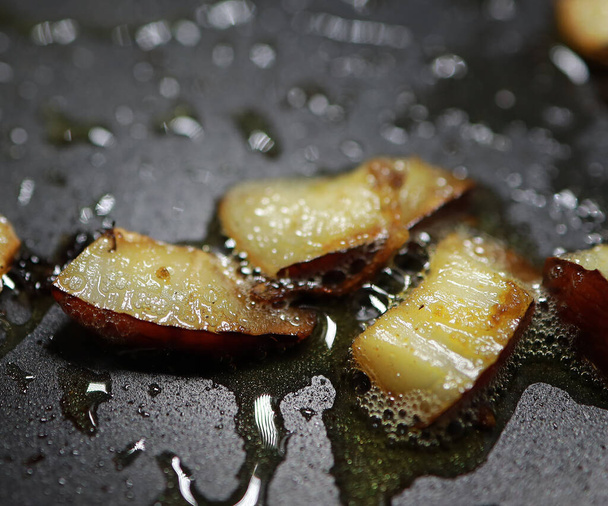 Receta de chips de coco crujientes caseros
 - Foto, imagen
