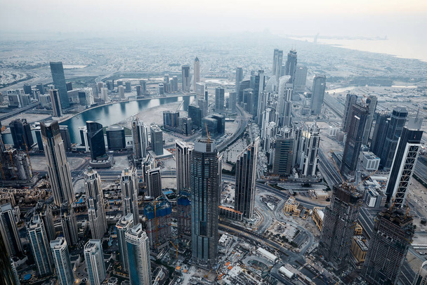 Στην κορυφή του Burj Khalifa - Φωτογραφία, εικόνα