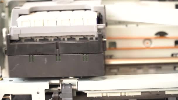 movement of the printhead of an inkjet printer - Footage, Video