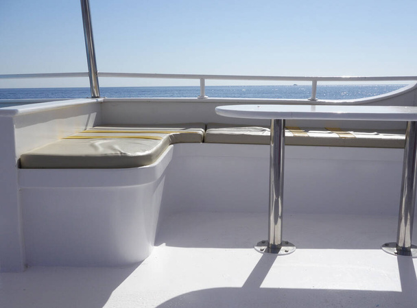 intérieur d'un yacht - Photo, image