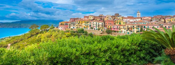 Панорама острова Ельба (Тоскана, Італія, Європа).. - Фото, зображення