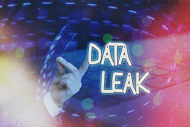 Fogalmi kézírás, ami Data Leak-et mutatja. Üzleti fotó szöveg megjelent illegális adattovábbítás egy cég külső. - Fotó, kép